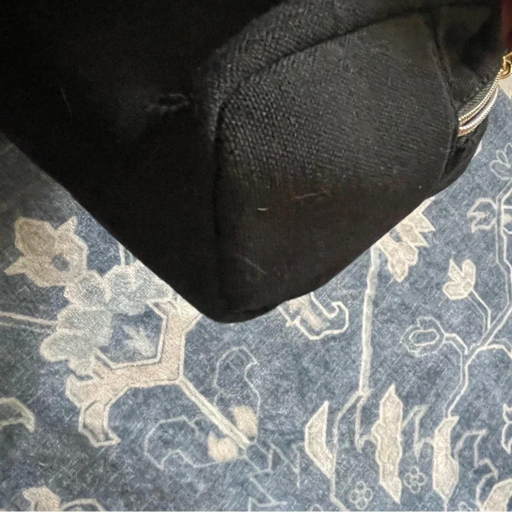 Lancôme Black and Gold Clutch Cosmetic Bag - Picture 3 of 7